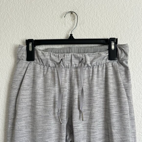 Lululemon Size 4 Keep Moving Pant High Rise Wee Are From Space Nimbus Battleshp - Picture 3 of 9